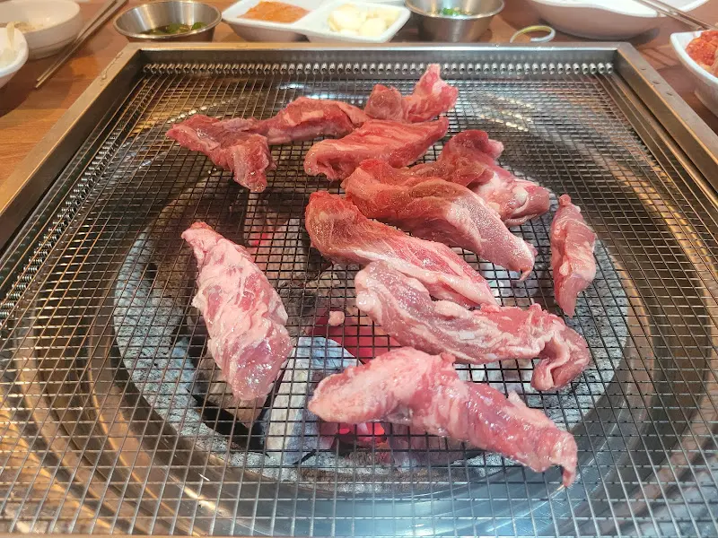 불판 위의 소갈비