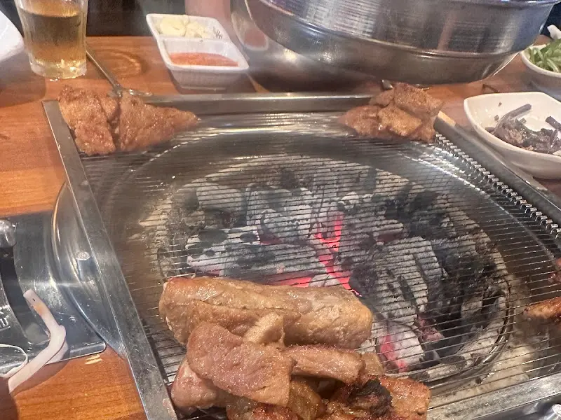 불판 위의 소갈비