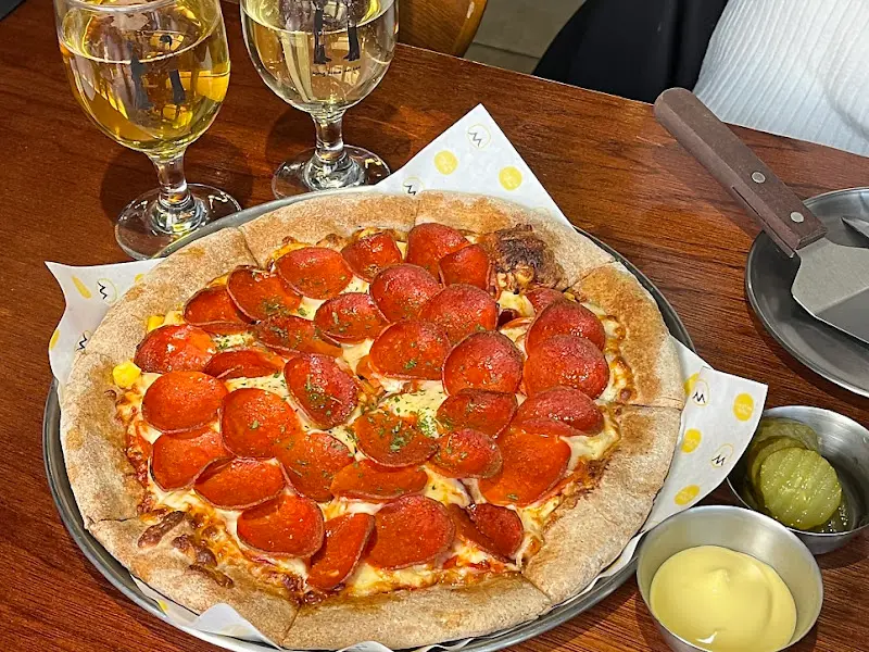 롱타임노씨 페퍼로니 피자