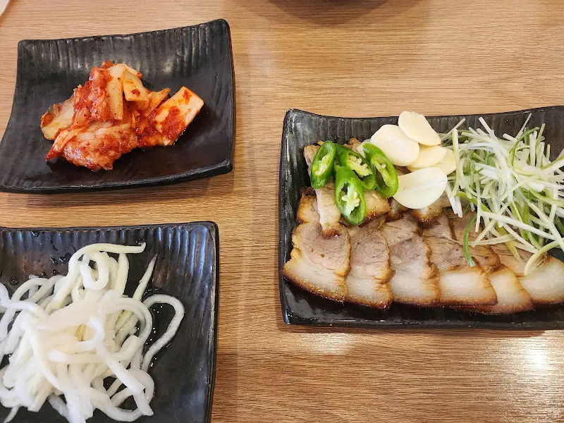 기성면옥 밑반찬