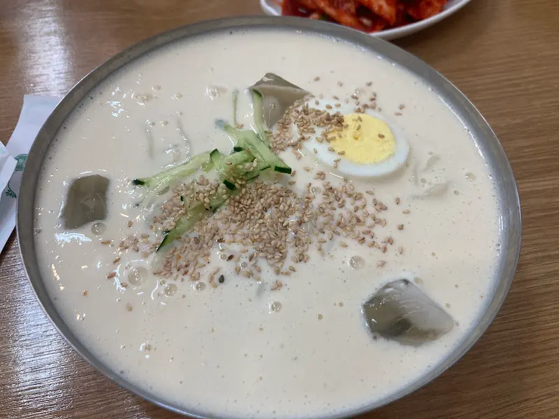 콩국수 근접 사진