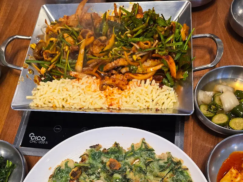 철판 쭈꾸미볶음