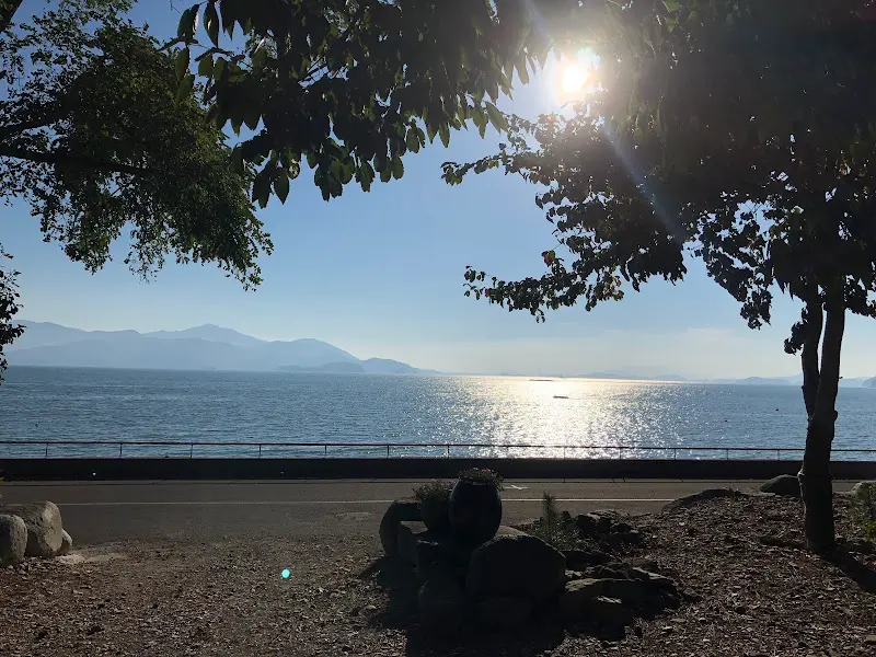 푸른 바다와 하늘이 그림처럼 펼쳐진 고흥의 풍경