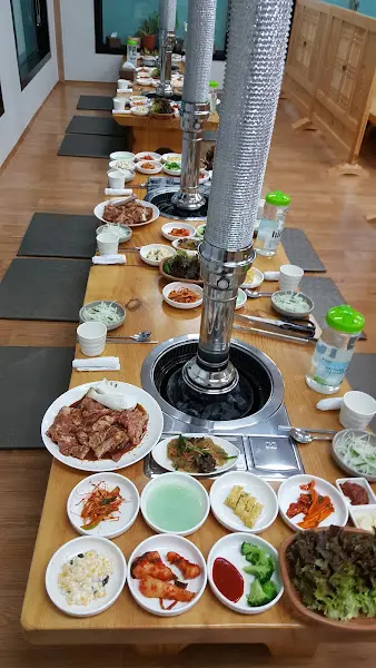 산채마을 상차림
