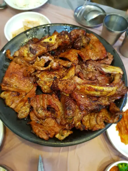 푸짐한 한 상 차림