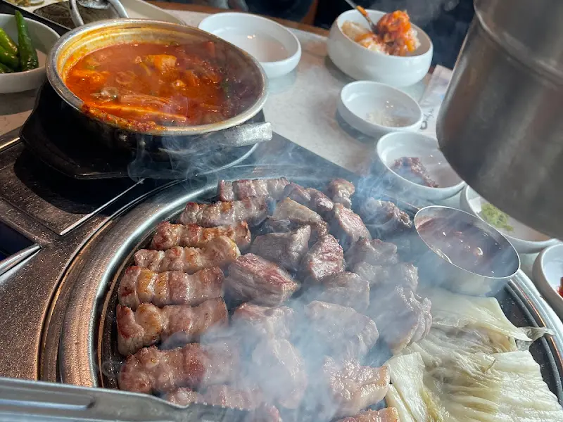 구수한 청국 된장찌개의 풍미