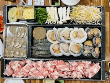 영종도에서 즐기는 해산물 대패 삼겹살, 여기가 진짜 레전드 맛집!