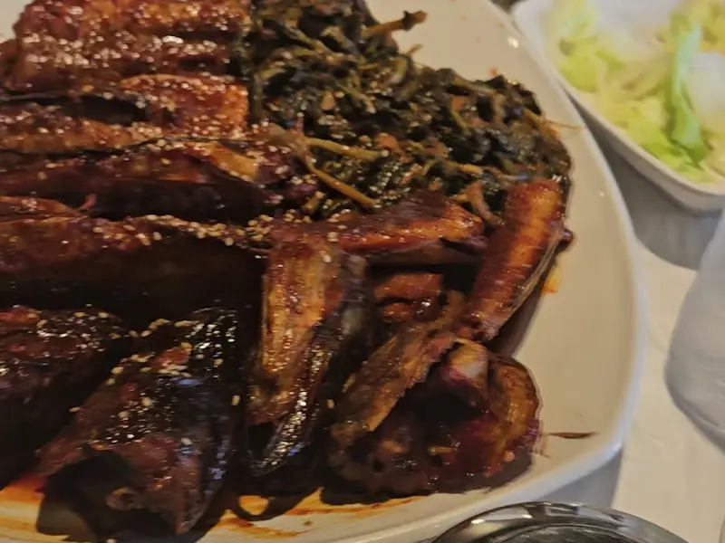 일품밥상의 꼬막무침