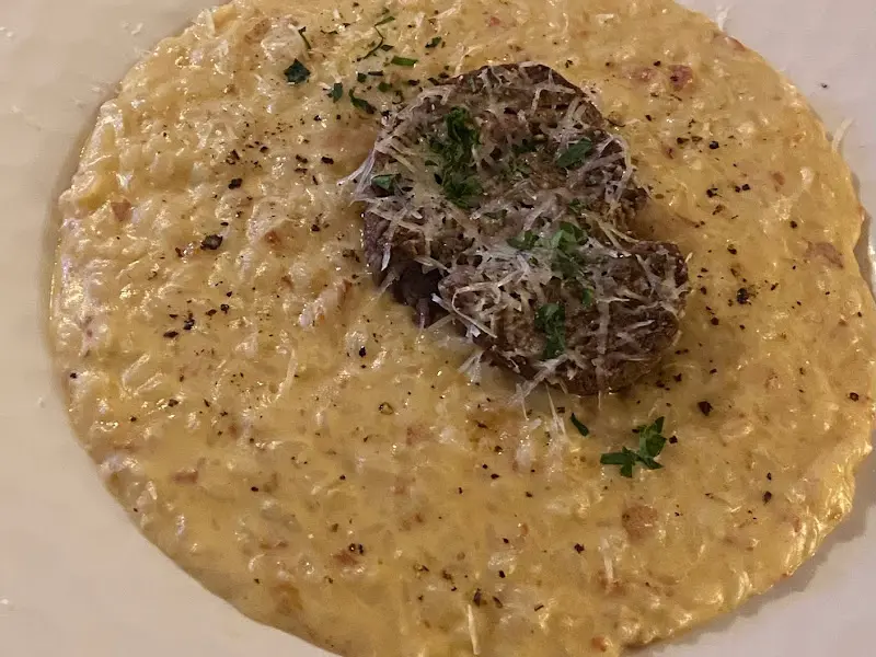 트러플 크림 파스타