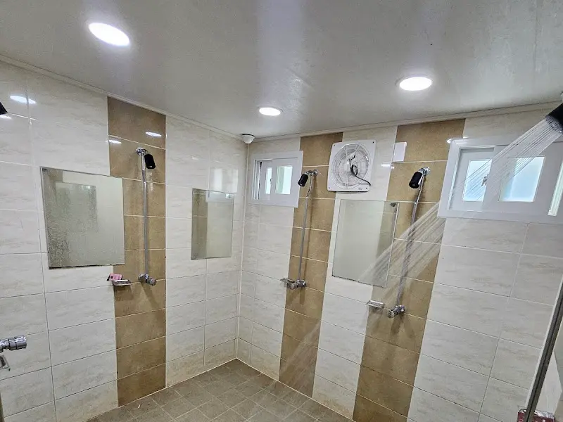 캠핑장 샤워 시설