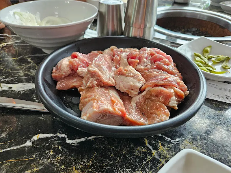신선한 돼지갈비