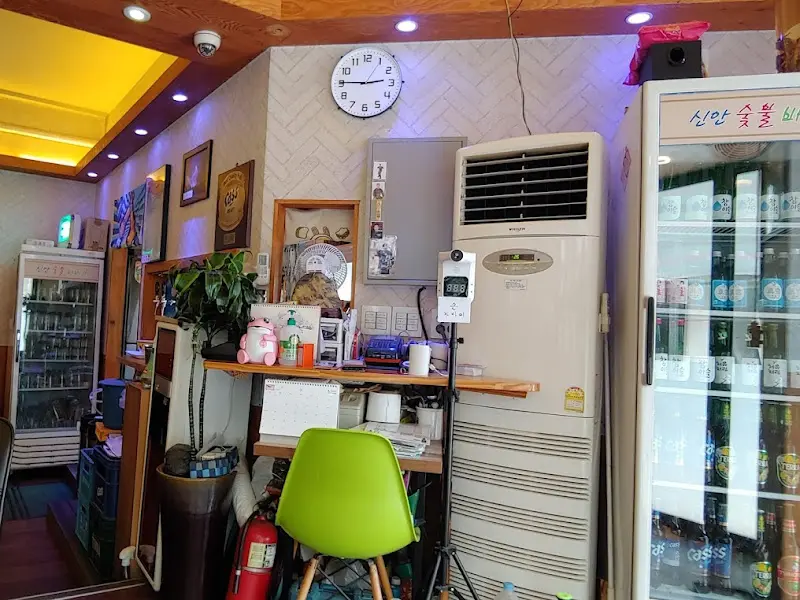 가게 내부 인테리어
