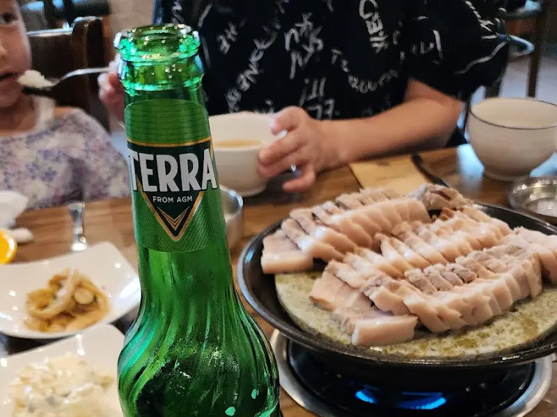 윤씨보쌈 보쌈과 맥주