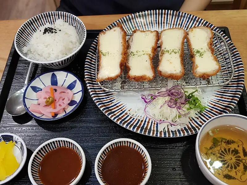 치즈 카츠 정식