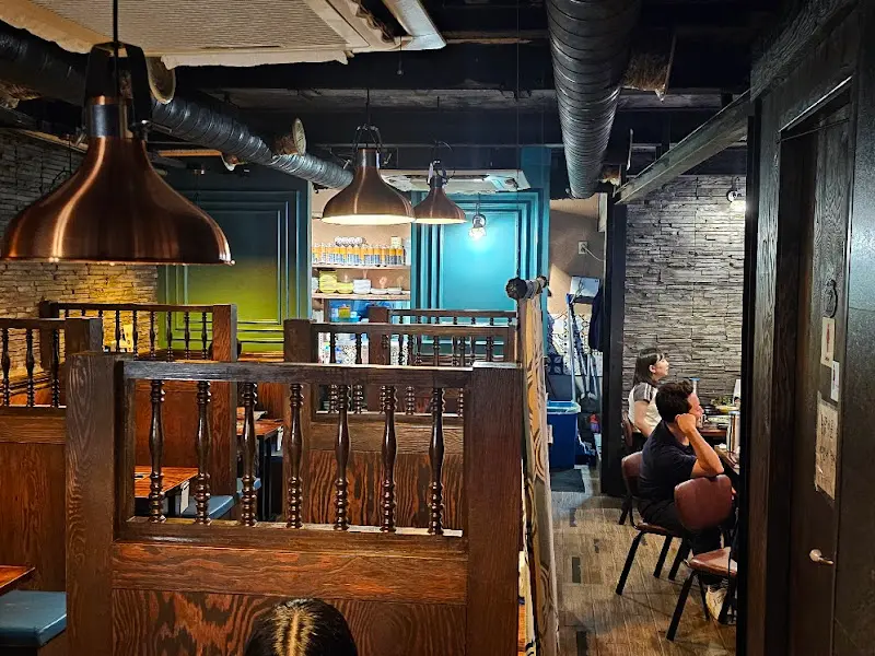 가게 내부 전경