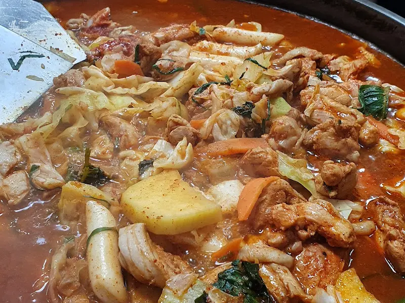 닭갈비 익어가는 모습