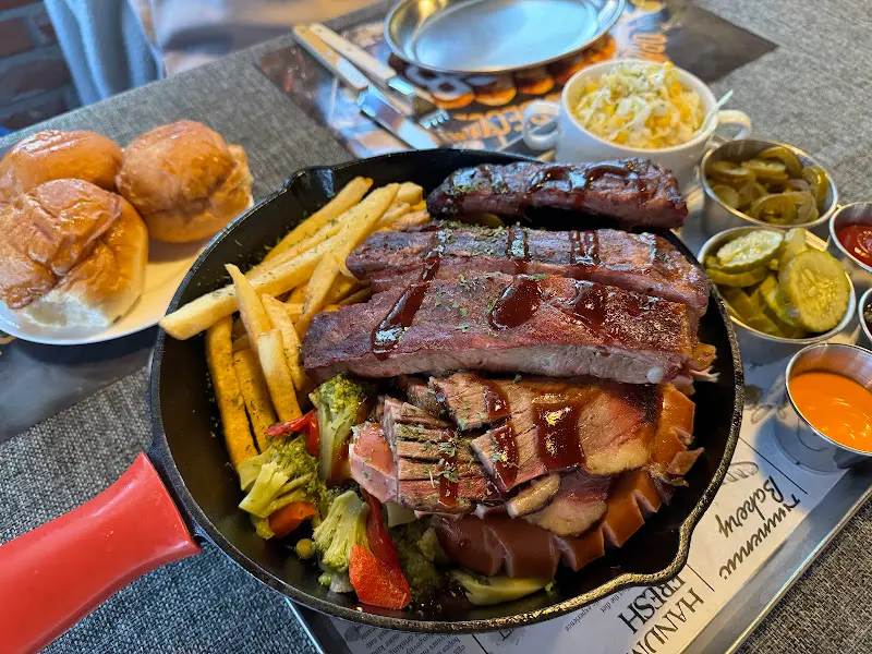 바베큐 한 상 차림