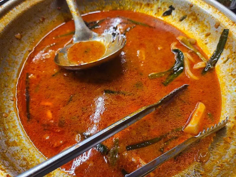 얼큰한 곱창 전골