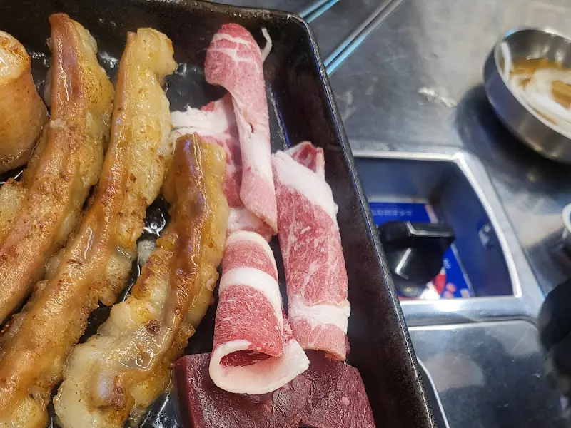 초벌된 곱창 모듬