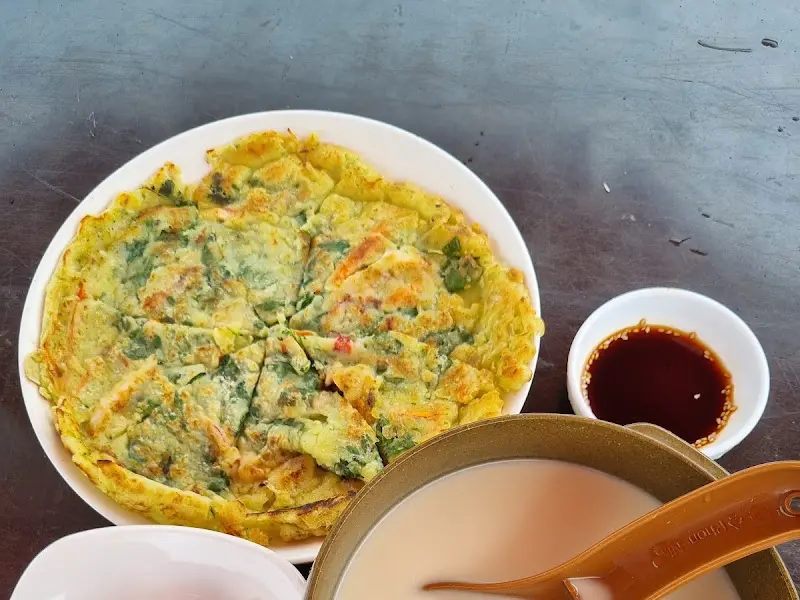 해물파전과 막걸리 한 상