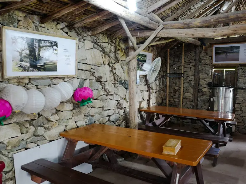 주막 내부 인테리어