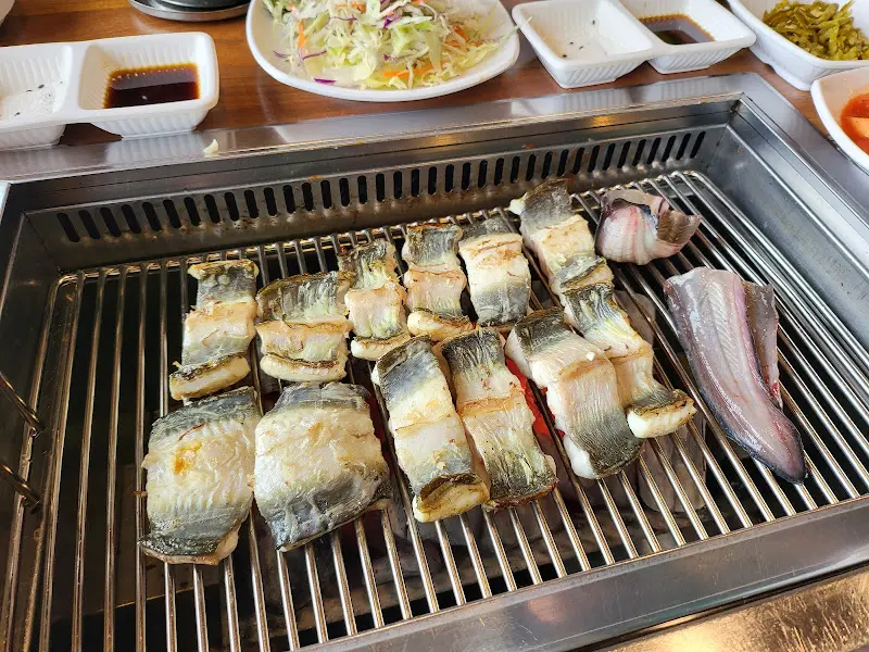 잘 구워진 장어