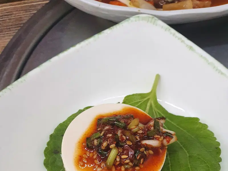 깻잎에 싸진 두부