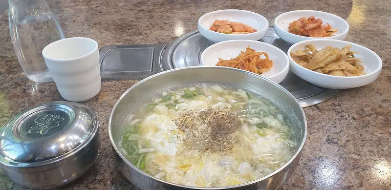 송륵 하얀 육개장