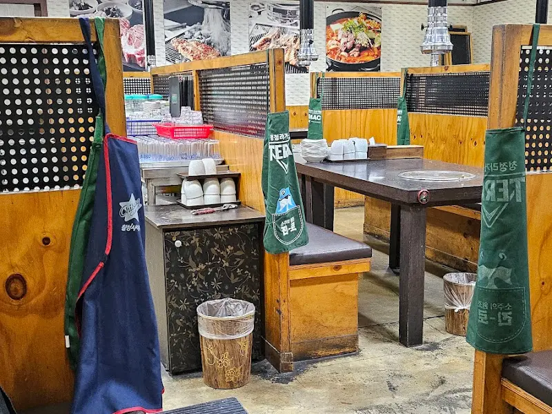 정진식당 내부 모습