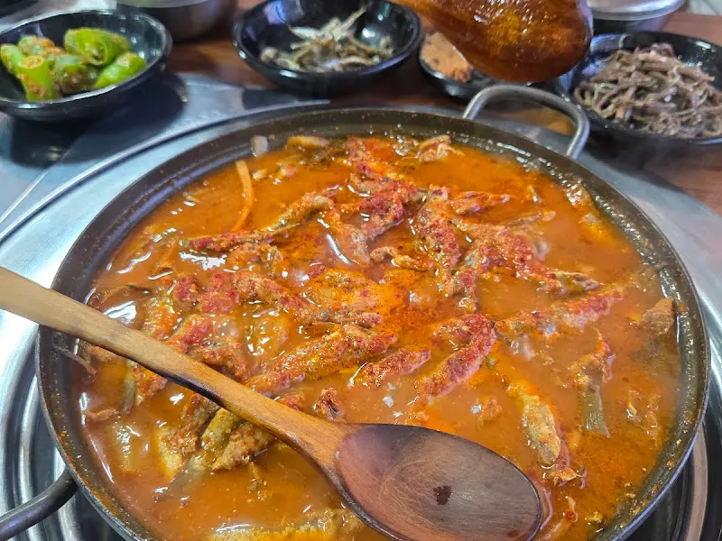 멸치쌈밥 확대샷