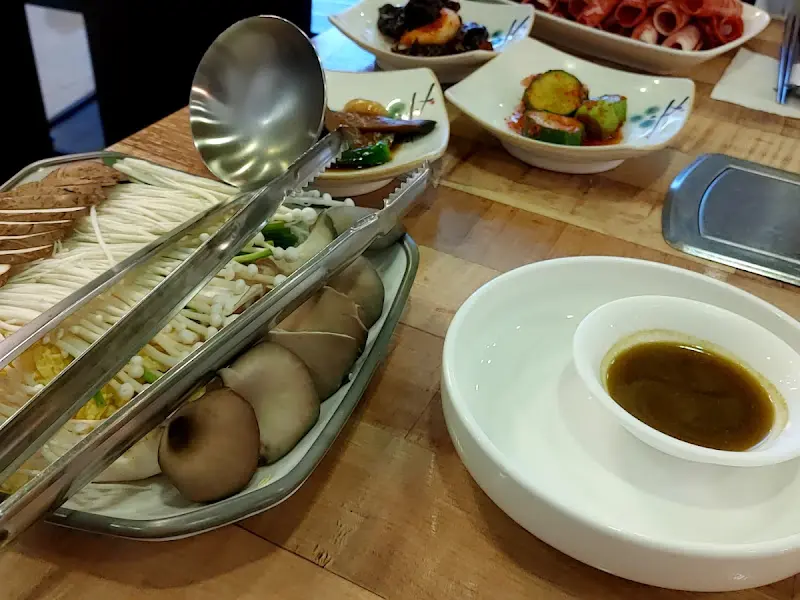 송이버섯마을 전경