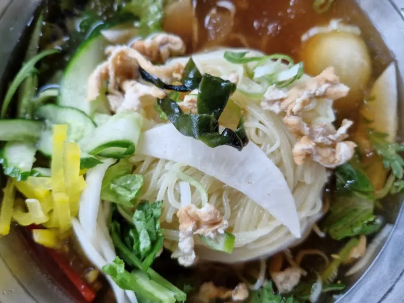 다랑밀면 근접 촬영