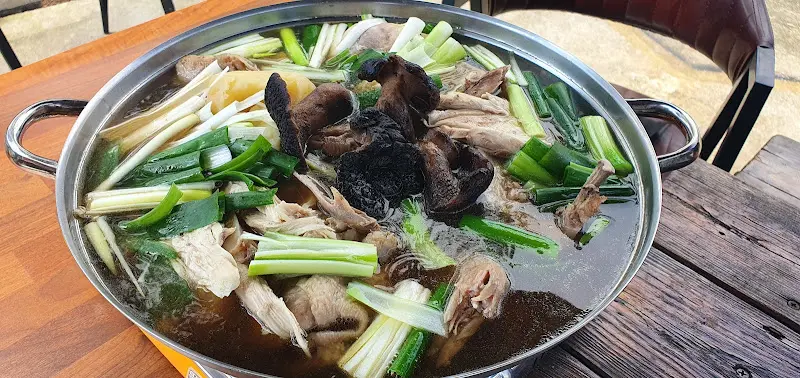 능이백숙 비주얼