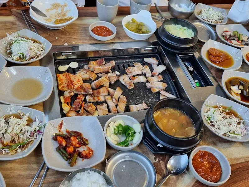 푸짐한 한 상 차림