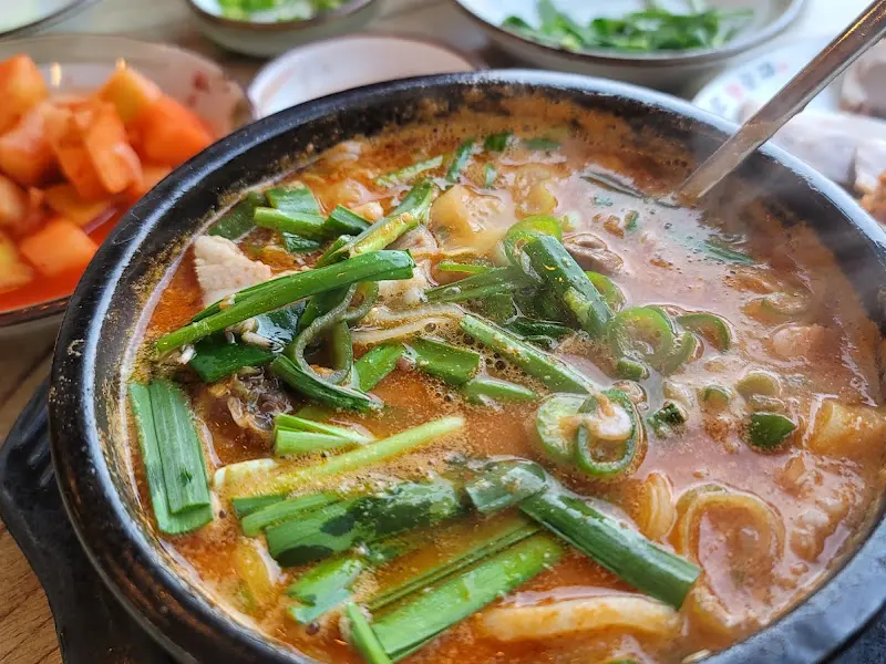 본가참순대의 얼큰한 순대국