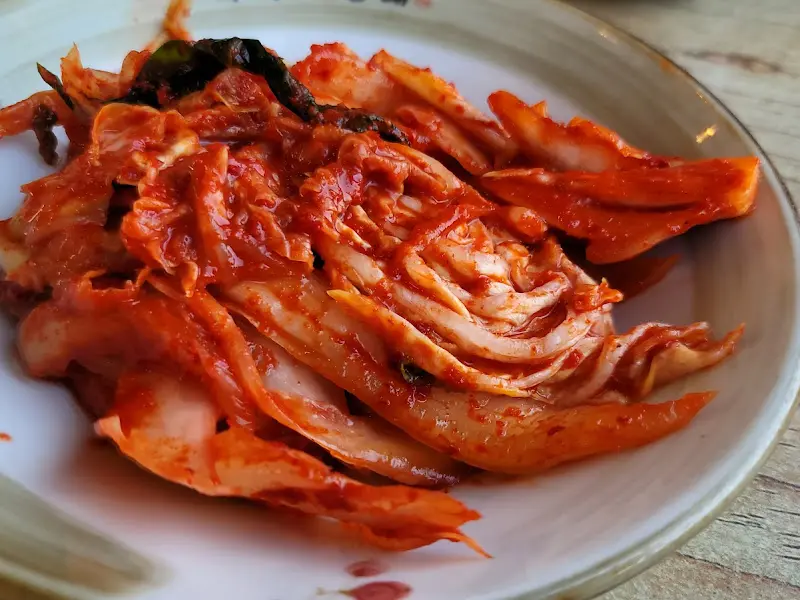 갓 담근 듯 신선한 겉절이