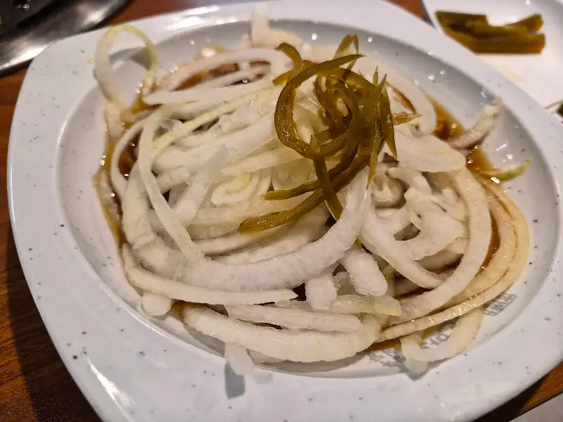 새콤달콤한 양파 절임