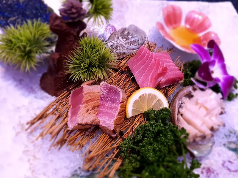 아름다운 플레이팅의 사시미