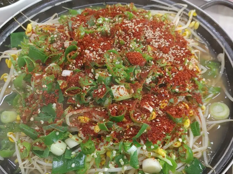 명태와 콩나물의 환상적인 콜라보