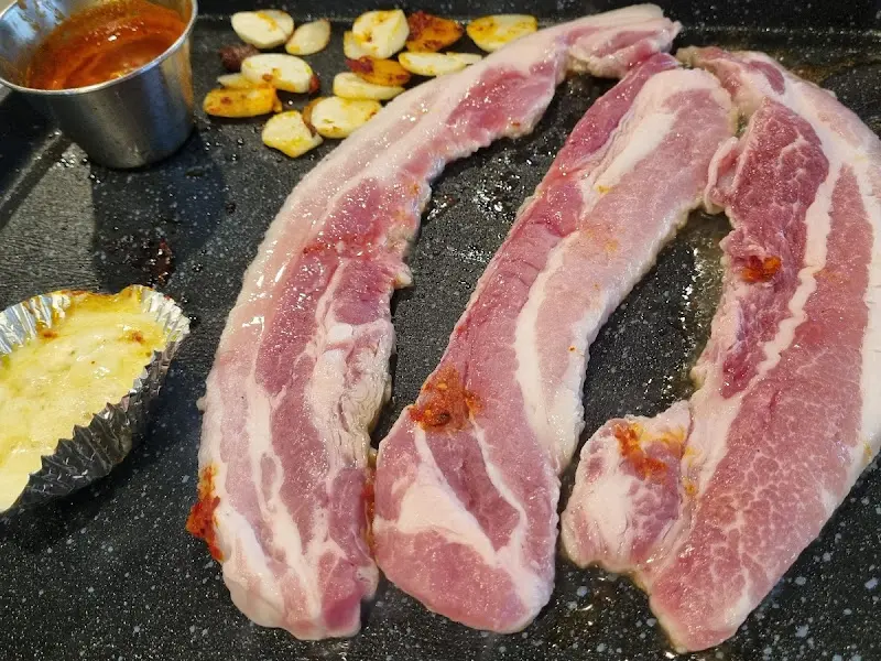 신선한 돼지고기의 자태