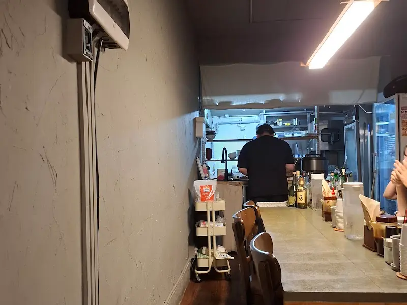 돈까스광명 내부