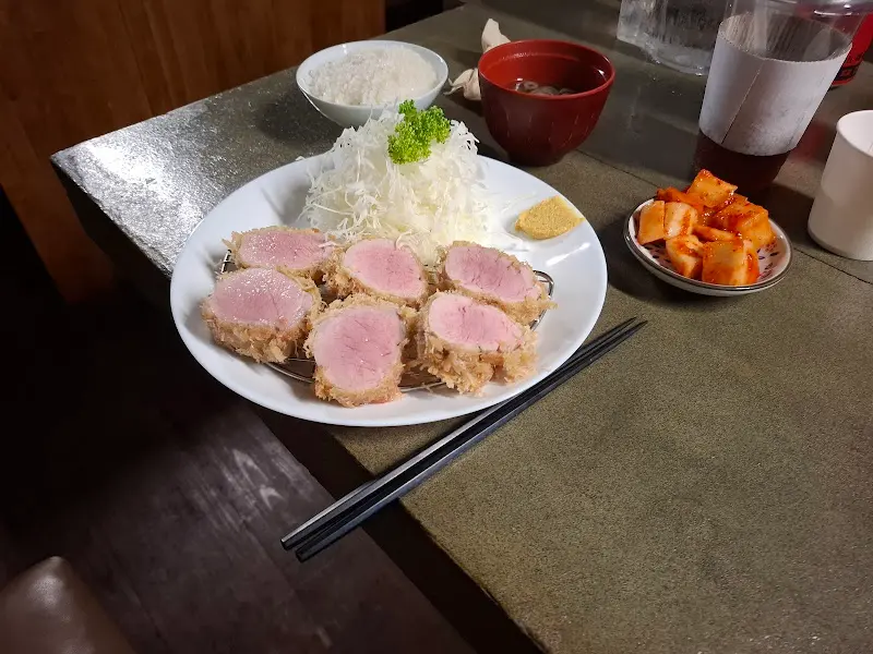 돈까스광명 한상차림