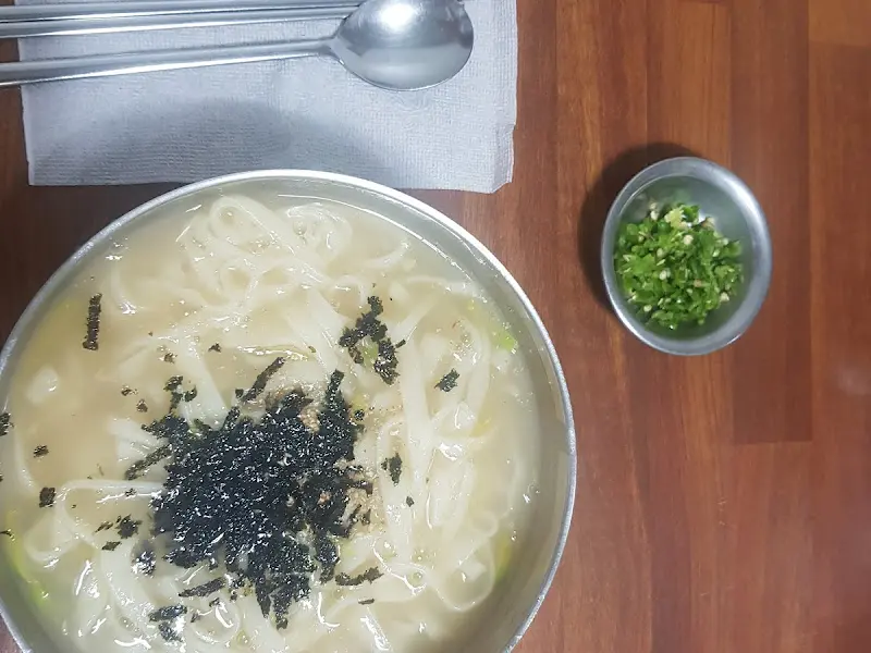 칼국수 근접샷