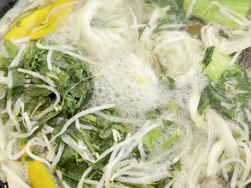 맑은 육수 샤브샤브