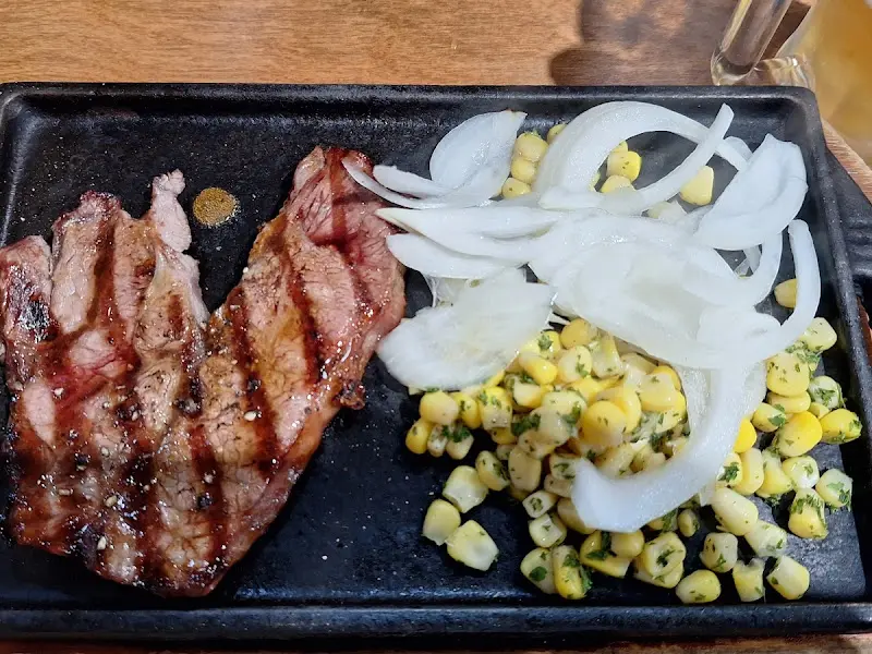 스테이크와 맥주