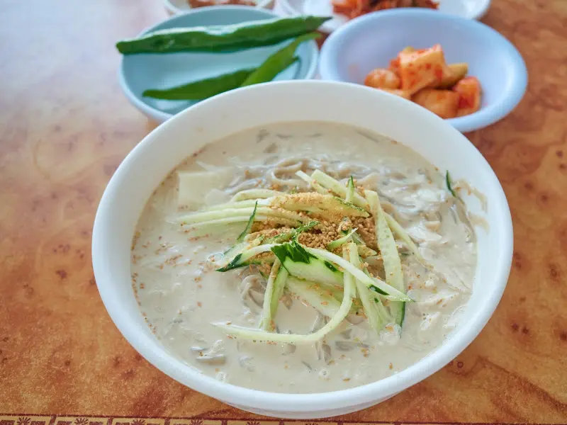 들깨냉국수와 곁들여 먹으면 환상적인 밑반찬들