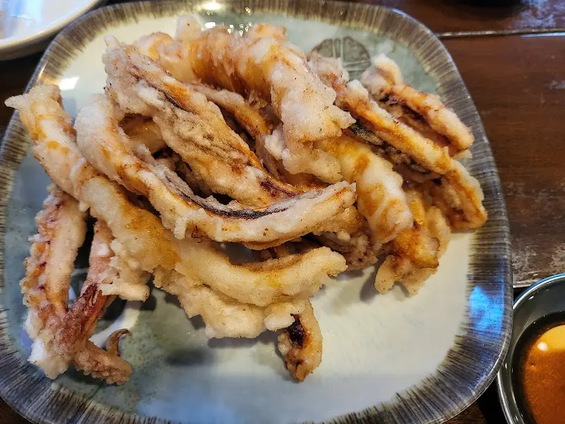 황금빛 오징어 튀김