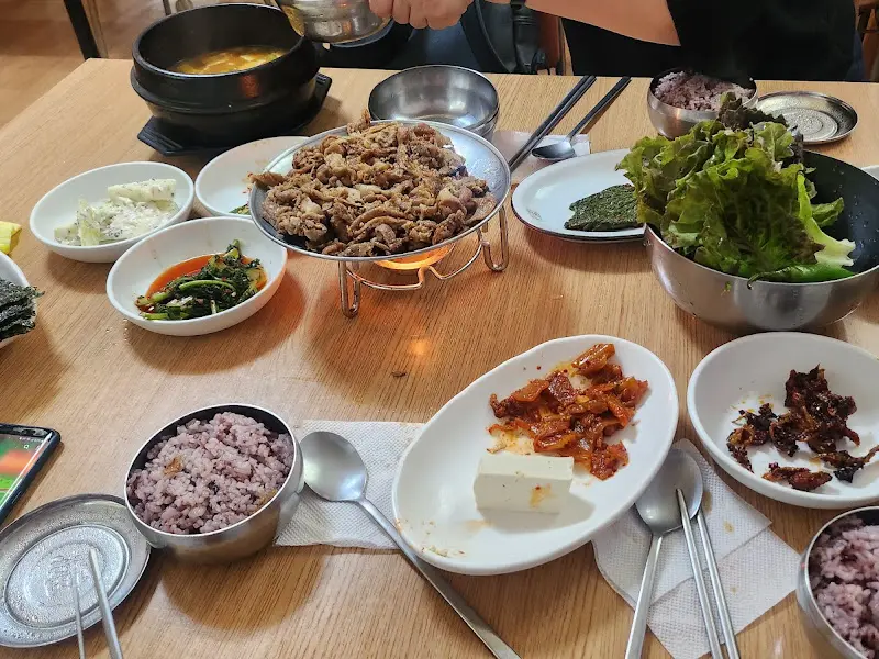 푸짐한 불고기 한 상 차림