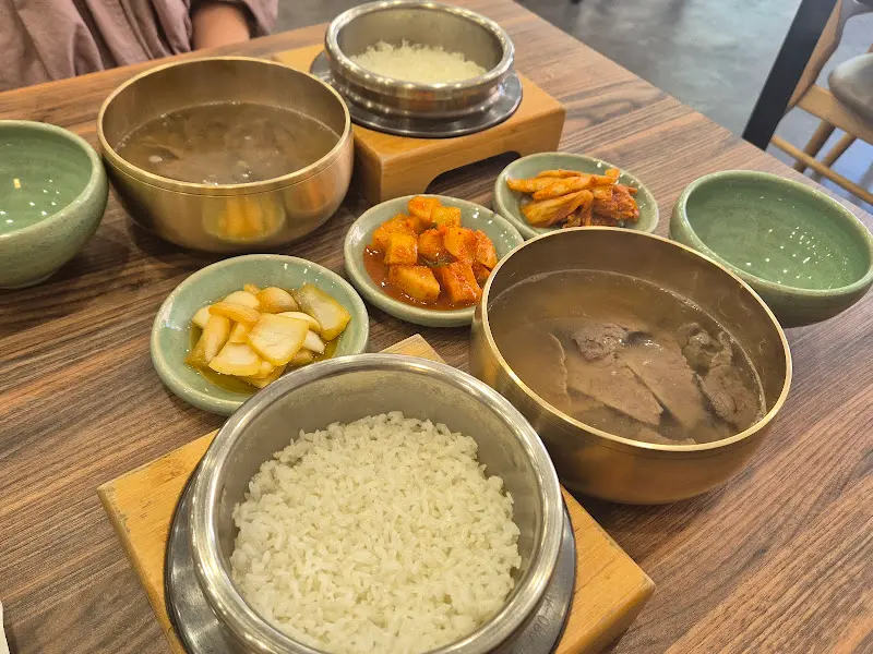 푸짐한 한상차림