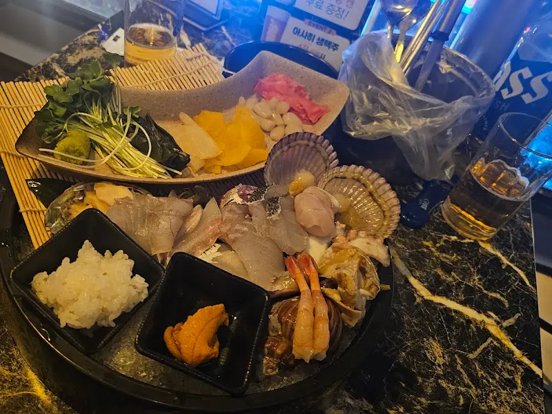 푸짐한 숙성회 한 상